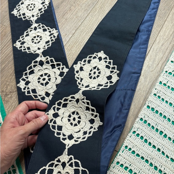 Set of Vintage Clergy Priest Stoles with Vintage Crochet Green Navy Minister - Picture 7 of 12